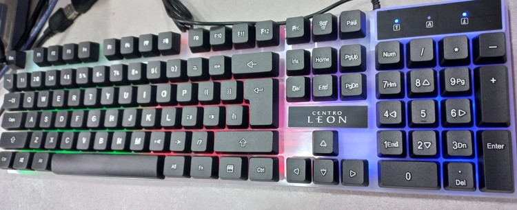 کیبورد و موس سیمی Centra Leon KM200، سازگار با ویندوز و مک، کیبورد ضد خش، موس با دقت مناسب، قیمت مناسب، ضمانت اصالت