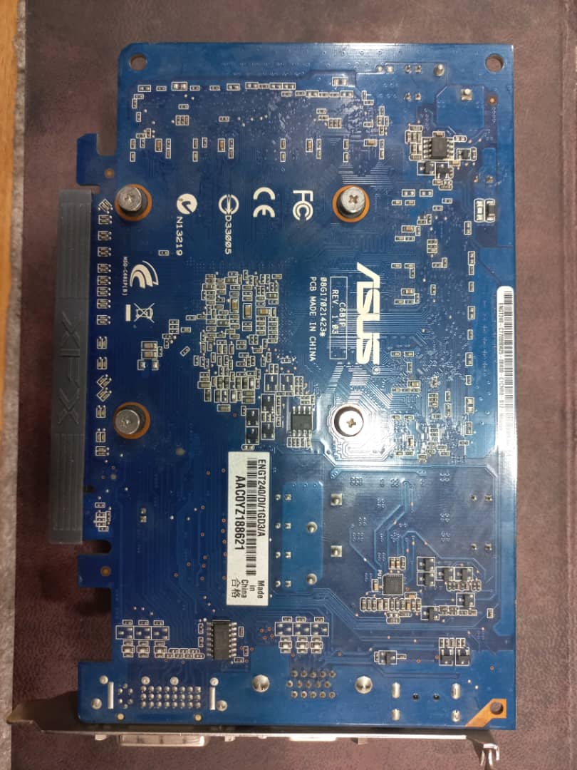 خرید گرافیک سافایر ، خرید آنلاین گرافیک سافایر ، قیمت گرافیک سافایر ، بهترین گرافیک سافایر