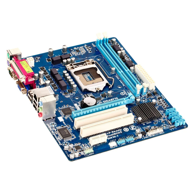 مادربرد گیگابایت H61M-S2P استوک، همراه پردازنده G620 و فن اورجینال، پنل پشتی کامل، ۲ اسلات DDR3 تا ۱۶ گیگ، ۴ پورت SATA II