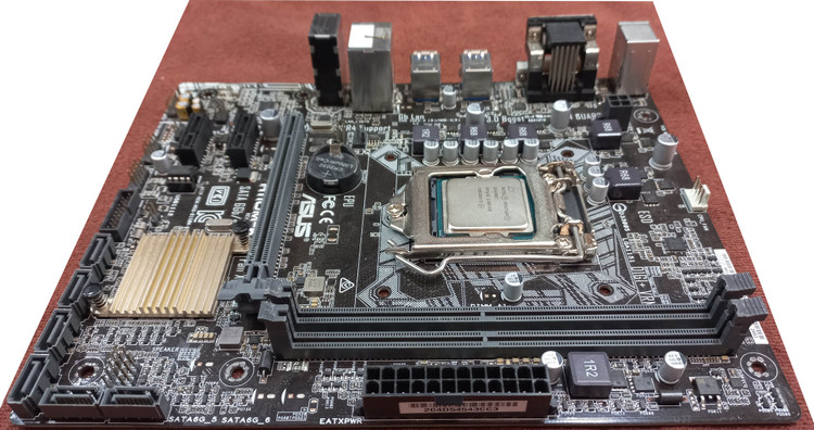مادربرد ایسوس مدل H110M-K به همراه پردازنده G4400، پشتیبانی از ویندوز، شبکه گیگابیت، صدای ۸ کاناله، گارانتی سلامت کالا