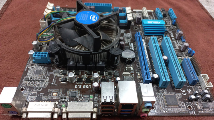 مادربرد گیگابایت استوک ، خرید مادربرد دست دوم گیگابایت