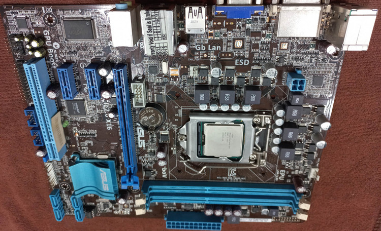 باندل مادربرد ایسوس P8H61-M LE و CPU Intel Pentium G620، مناسب ارتقای سیستم های قدیمی، مصرف انرژی ۶۵ وات، قابل ارتقا به Core i3/i5/i7