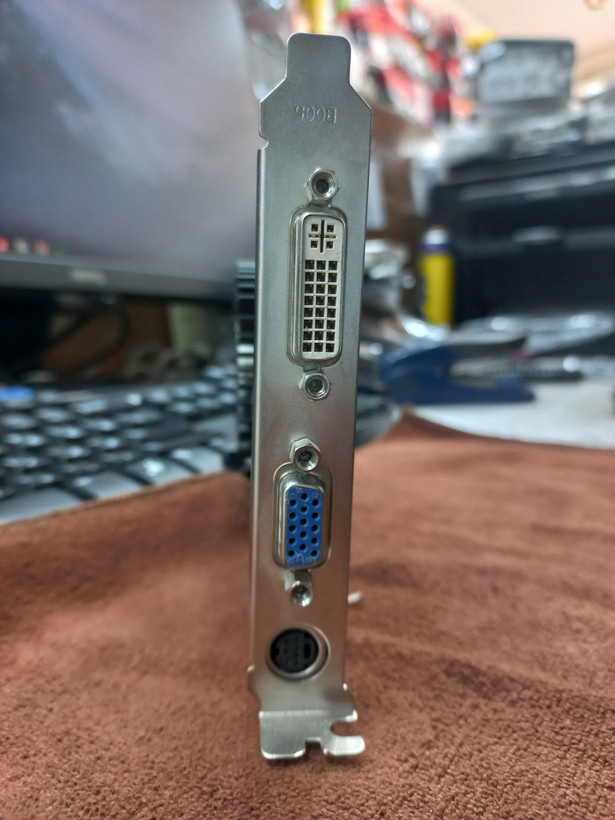 کارت گرافیک Nvidia 9500 GT 1GB DDR2، خروجی HDMI و DVI و VGA، بدون نیاز به برق جداگانه، گارانتی سلامت کالا، ارسال سریع