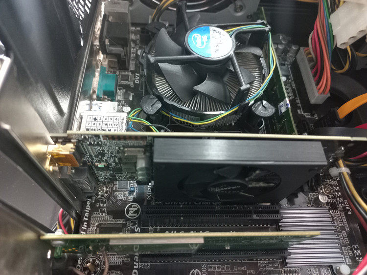 کیس گیمینگ اقتصادی، اورکول B75، پردازنده Core I5 نسل سوم، کیس کامپیوتر شیشه دار، سیستم استوک با مشخصات عالی، خرید کامپیوتر ارزان