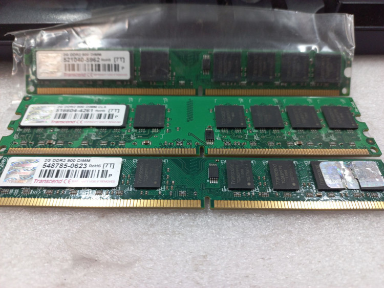 رم Transcend 2GB DDR2 800MHz، فرکانس PC2-6400، ولتاژ 1.8 ولت، تأخیر CL6، غیر ECC، گارانتی مادام العمر