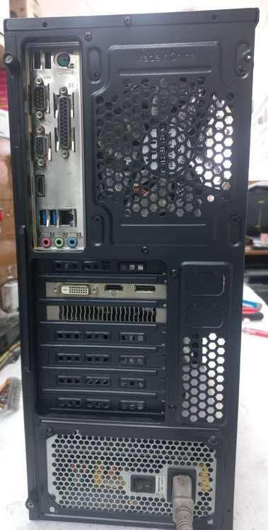 کامپیوتر گیمینگ قدرتمند اورکول، مادربرد ایسوس با فناوری 5X Protection II، حافظه NVME پرسرعت، RX590 8GB، بوت ویندوز در چند ثانیه