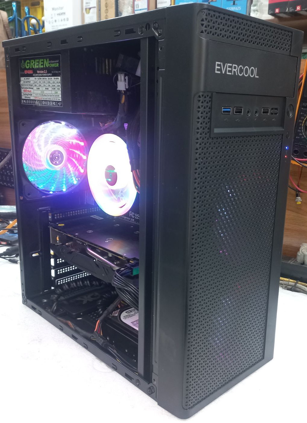 کیس کامل اورکول بغل مات GigaByte Z87 / Intel i5 Gen 4 / 16D3 / 120GB / 300Gb / RX590