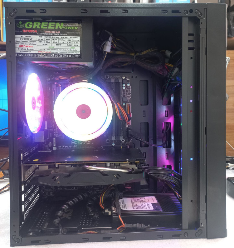 سیستم اورکول با سخت افزار هماهنگ و باکیفیت، مادربرد گیگابایت Z87، Core i5 نسل چهارم، RX590 8GB، رم ۱۶ گیگ، کیس مات شیک