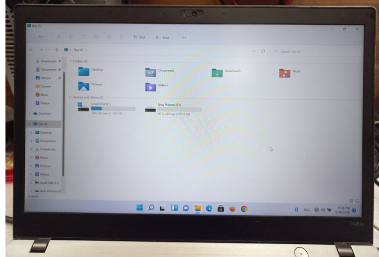 لپ تاپ استوک Lenovo Core i5 Gen8، پردازنده Kaby Lake Refresh، وزن سبک و طراحی جمع و جور، ارسال سریع