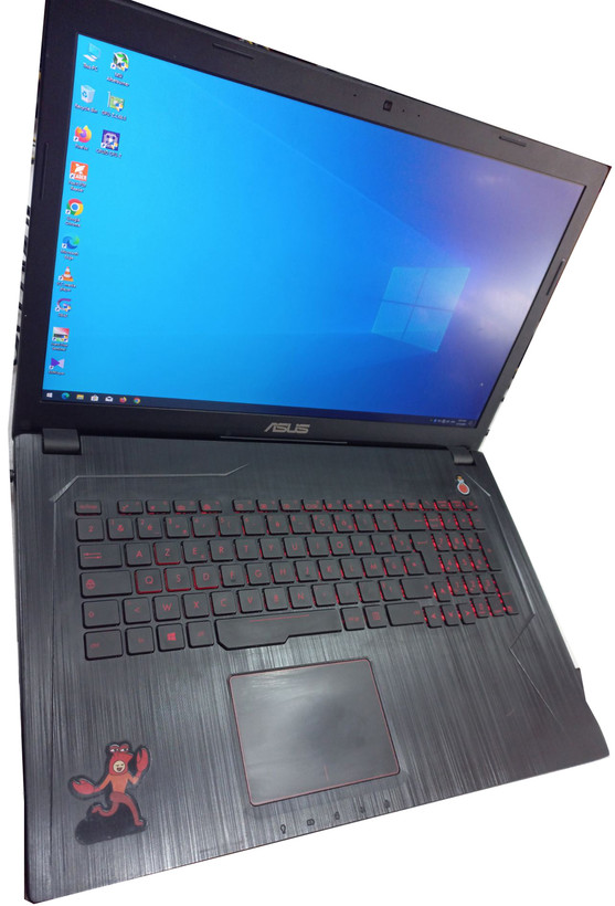 لپ تاپ استوک ایسوس مدل FX753VE، لپ تاپ گیمینگ 17.3 اینچ، Core i7-7700HQ، GTX 1050Ti 4GB، رم 16 گیگ، SSD 128 و هارد 1 ترابایت