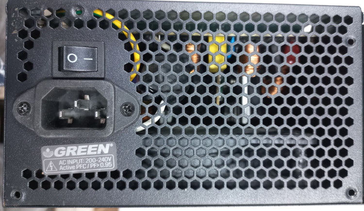پاور گرین مدل GP350A-ECO، منبع تغذیه 350 وات گرین، پاور کامپیوتر Green 350W، گواهینامه 80PLUS Standard، فن 120 میلی متری