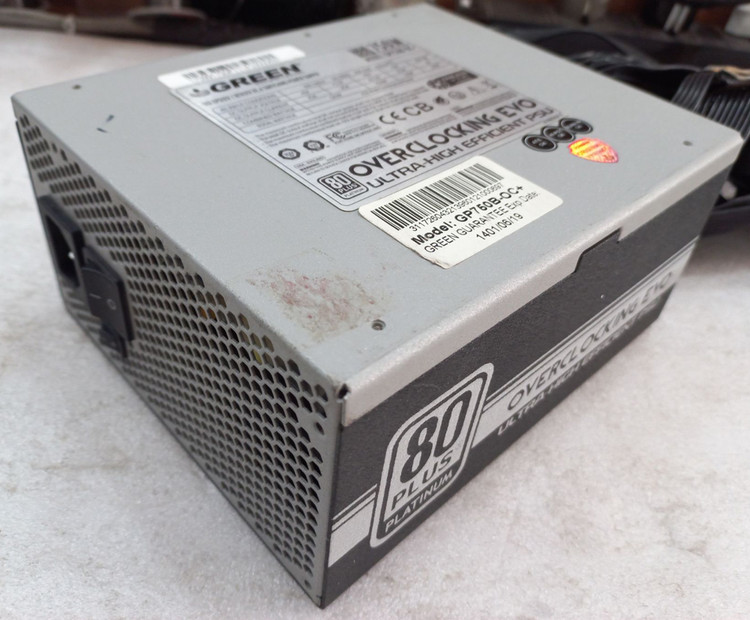 پاور کامپیوتر Green +GP750B-OC، پروتکشن های ایمنی OCP و OVP و SCP، ولتاژ ورودی 100-240 ولت