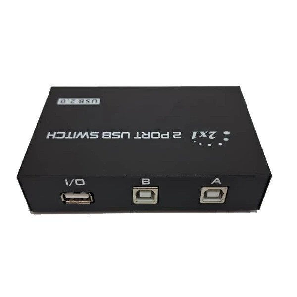 4. سوئیچ USB برند iFORTECH، انتخابی کاربردی برای استفاده از یک دستگاه USB در دو سیستم مختلف.